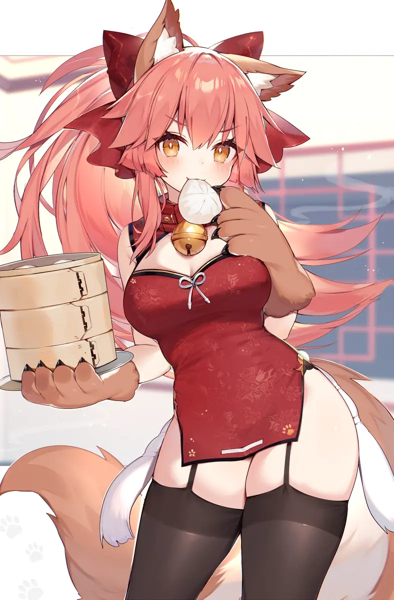 Fate/GrandOrderのタマモキャットが魅せるむちむちの太ももとチャイナドレス、ガーターベルトをアクセントにしたセクシーな姿